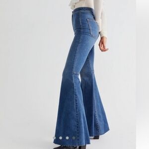 WE THE FRÈE CLASSIC FLARE Jeans SZ 30/31